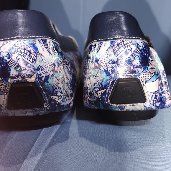 Robert Graham men shoe size 8.5 main image 5